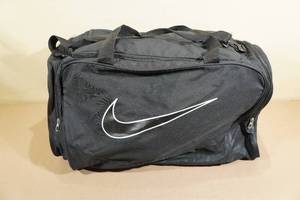 lot 126 image: Nike Duffel Bag
