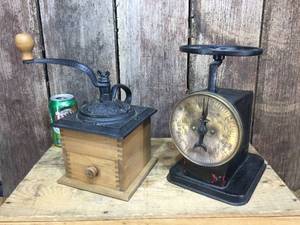 lot 31 image: Vintage-look Coffee Grinder & Kitchen Scale