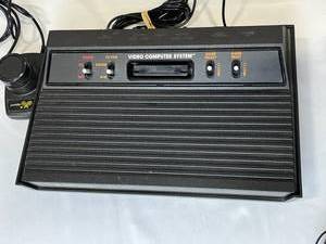 Vintage ATARI 2600 Video Computer System Gaming Console (Clean)