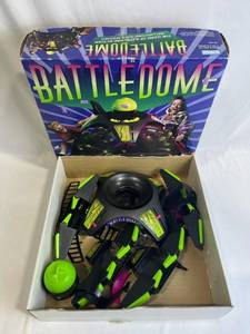Vintage 1995 Battle Dome by Parker Brothers (Missing Yellow Balls)