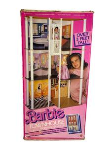 Vintage 1987 Barbie Townhouse
