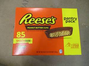 lot 134 image: 85 count Reeses Peanut Butter Cups- best date 072024