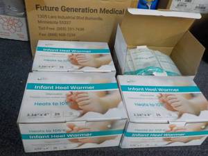 lot 50 image: Future Generation Medical Heel Warmers 4 x 25 can be used for any age