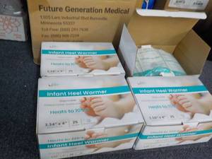 lot 55 image: Future Generation Medical Heel Warmers 4 x 25 can be used for any age