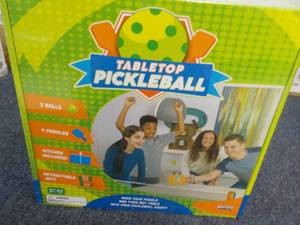 lot 88 image: Tabletop Pickle Ball new in box...