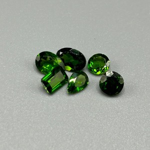 3.50 Carat Diopside Mixed Cut - Assorted Lot of Loose Stones