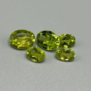 7.26 Carat Peridot Oval Faceted Cut - Assorted Lot of 5 Loose Stones
