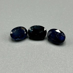 4.40 Carat Natural Dark Blue Sapphire Oval Faceted Cut - Set of 3 Loose Stones, Various Sizes