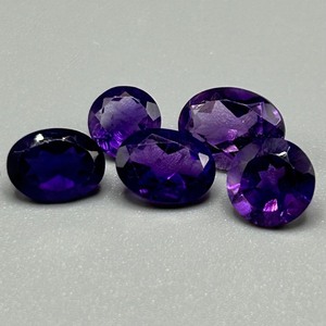 6 Carat Amethyst Oval & Round Faceted Cut - Set of 5 Loose Stones, Various Sizes & Shapes