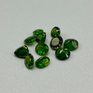 4.07 Carat Diopside Mixed-Cuts - Assorted Set of 11 Loose Stones