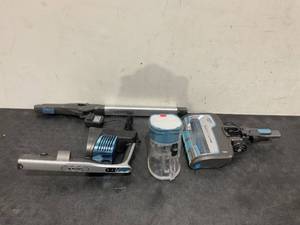 lot 281 image: Shark IZ462H Vertex Ultra Lightweight Cordless Stick Vacuum