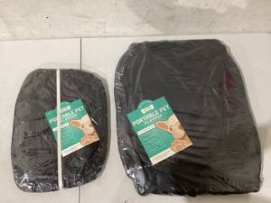 lot 370 image: Ruff N Ruffus Portable Foldable Pet Playpen  Carrying Case & Collapsible Travel Bowl