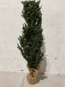 lot 452 image: Artificial Pine Tree