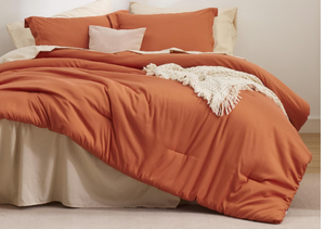 lot 505 image: Bedsure Burnt Orange Duvet Cover Queen Size