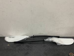 lot 655 image: Kayak Paddle White