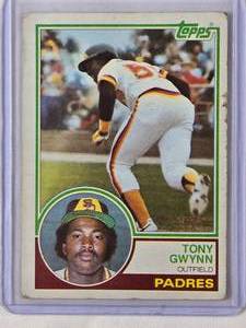 lot 114 image: Tony Gwynn Rookie 1983 Topps No. 482