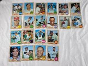 lot 144 image: Lot of 20 MLB Baseball Cards from 1968