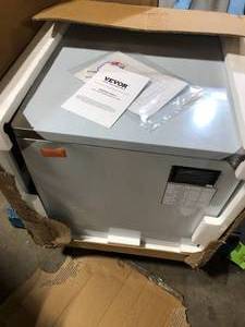 lot 46 image: VEVOR Commercial Ice Maker 360LBS24H Freestanding Ice Making Machine with 330.7 LBS Large Storage Bin 700W, Silver top PC OnlyCustomer Returns See Pictures