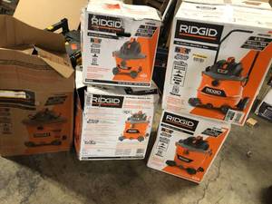 lot 47 image: Lot of Assorted WetDry Shop Vacs Various Models Sizes and  Conditions   Customer Returns See Pictures