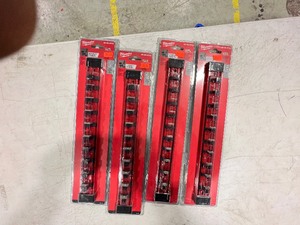 lot 13 image: 14 & 38 MILWAUKEE SOCKET RAILS
