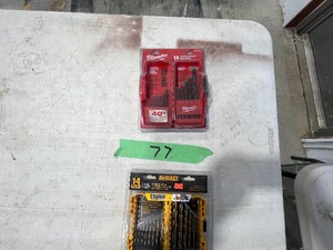 lot 77 image: MILWAUKEE 14PC THUNDERBOLT BLACK OXIDE & DEWALT 14PC TITANIUM DRILL BIT SETS