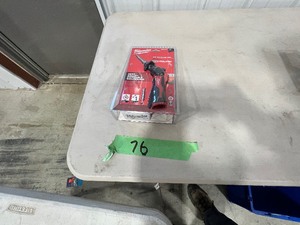lot 76 image: MILWAUKEE SOLDERING IRON 2488-20