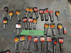 lot 101 image: 38 DRIVE DEEP SOCKETS MM & SAE