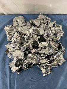 lot 49 image: Lot of 60 NEW In Packages&nbspAvid Earbuds Black, 1AE0TT3BKSRM&nbspEarphones&nbspwith Jack