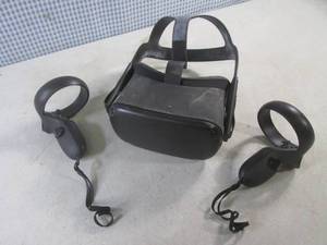 lot 11 image: (BS) Oculus Virtual Reality VR All-In-One Gaming Headset