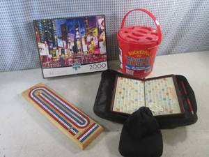 lot 50 image: (EW3) Travel Scrabble Game, Time Square Puzzle, Bucket of Magnetic Building Blocks and Cribbage Board