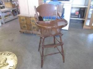 lot 53 image: (A-1) Vintage Wood Highchair...