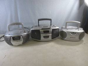 lot 74 image: (EW3) 3 Portable Radios with CD Player - See Photos for Details