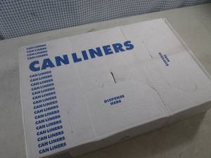 lot 95 image: (BR3) Box of 250 Can Liners 33 Gallon 33 x 39 Clear 0.65 Mil