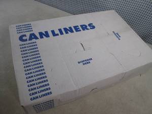 lot 98 image: (BR3) Box of 250 Can Liners 33 Gallon 33 x 39 Clear 0.65 Mil