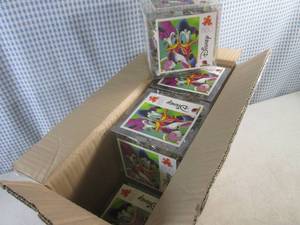 lot 105 image: (BR3) Case of 6 Disney Donald and Daisy Duck 850pc Puzzles