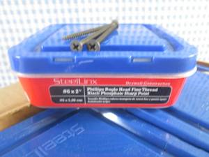 lot 107 image: (BR3) Case of 20 - 1 Pound Packs of SteelLinx #6 x 2 Phillips Bugle Head Fine Thread Black Phosphate Sharp Point Drywall Construction Screws