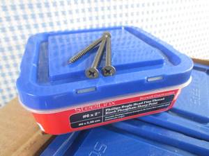lot 109 image: (BR3) Case of 20 - 1 Pound Packs of SteelLinx #6 x 2 Phillips Bugle Head Fine Thread Black Phosphate Sharp Point Drywall Construction Screws