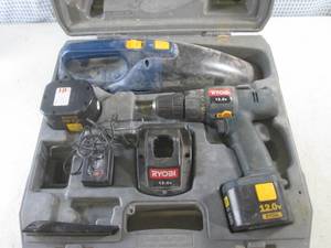 lot 144 image: (EW7) Ryobi 12V Cordless Drill and Vacuum with 2 Batteries and Charger in Case - Batteries Dead, Did Not Try to Charge