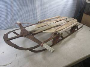 lot 153 image: (F-1) Vintage Snow Sled 41 Long...
