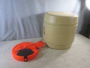lot 154 image: (CSB) Igloo Thermal Tip-Up and Reliance Portable Toilet