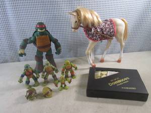 lot 225 image: (D-3) Toy Horse, Ninja Turtles and Dominos