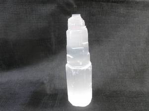lot 226 image: (CNTR) 6 Raw Selenite Tower...