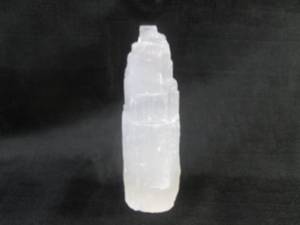 lot 227 image: (CNTR) 6 Raw Selenite Tower...