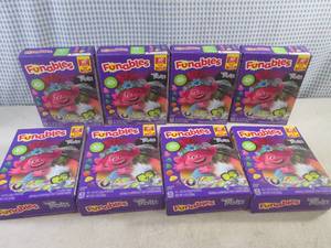 lot 249 image: (B-1) 8 Boxes Funables Trolls Fruit Flavored Snacks Past Date