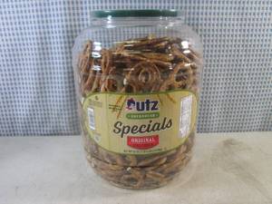 lot 278 image: (B-3) Large Container Sourdough Specials Original Pretzels 52oz  3 Pounds 4oz Best by May 2024