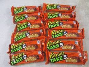 lot 322 image: (B-1) 12 Reeses Take 5 Candy Bars Past Date