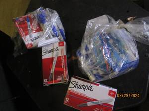 lot of sharpie and expo markers...