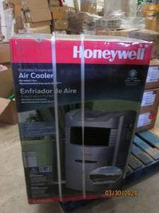 honeywell portable evaporative air cooler doesnt look like its ever been opened