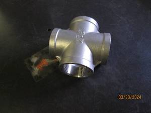 1 14 cross threaded 150#...304 Stainless Steel