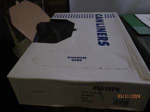 case of 33 gallon black garbage bags 1.30mil 33 in x 39 in 100 in case